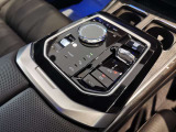 群馬BMWプレミアムセレクション前橋は認定中古車販売のスペシャリストとして品質へのこだわり、特に喫煙歴の無いだれもが気持ちよく購入検討いただける車両を展示しております。遠方からもお問い合わせください。