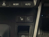 アドバンストパーク(自動駐車システム)を装備。運転が苦手な方でもスムーズに駐車できます。