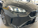 BMWでは古くから4つのリングが伝統のヘッドライトで御座います。