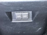スマートフォンやお手持ちの機器のバッテリー残量が少なくなっても、運転中に充電ができるので安心ですね!