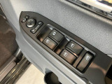 延長保証につきましてはお求めいただく車両によって保証料が異なりますので、当店スタッフまでお気軽にお問い合わせくださいませ。