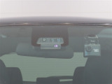 トヨタセーフティーセンスで安全運転のお手伝い^^ ドライブレコーダーもついております^^