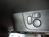 ドアミラーの格納や角度調整は運転席側のスイッチで操作が出来ますよ(^0^)