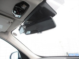 BMWのほぼすべてのモデルで、ETC2.0(DSRC対応)のETC車載器がルームミラーにスマートに内蔵されています。