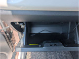 中古車だからこそ手間暇をかけて販売させていただいてます!入庫時の試乗やリフトアップをしての下回りチェック&hellip;厳しい項目をクリアしたお車だけが在庫になるのです!
