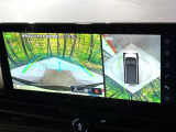 【アラウンドビューモニター】専用のカメラにより、上から見下ろしたような視点で360度クルマの周囲を確認することができます☆死角部分も確認しやすく、狭い場所での切り返しや駐車もスムーズに行えます。
