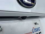 車庫入れもお任せのバックカメラが付いて、後方確認もラクラク♪安全に車庫入れも可能です。便利な機能ですが、バックカメラを過信せず、目視もお忘れなく。