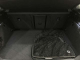 コンパクトサイズでも、今やラゲッジスペースの充実は当たり前です!本当に重宝しますよ。たくさん荷物を詰めて便利です。是非、お試しください!