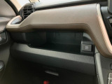 クルマの状態と評価点数を開示し、図解で表示いたしております。車両状態検査書はこちらの車両ページで閲覧できます。(※一部評価書が未設置の車両がある場合がございます)
