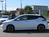納車後には全国の日産ディーラーで無料一ヶ月点検が受けられます。