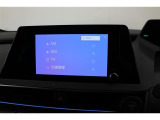 ■Bluetooth接続■自分のケータイに収録のお気に入りの音楽を、車のスピーカーを通して聴けます。