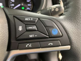 クルーズコントロールは高速道路などで一定速度に設定して走行します。ロングドライブに便利です。