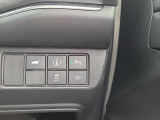 【パーキングセンサー】駐車時や狭い場所で障害物を検知し、音や表示でお知らせします。