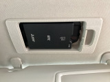 マツダ純正スマートインETC装備!サンバイザーの裏に車載器をスッキリ収納!ワンプッシュでETCカードの出し入れも簡単にできます。