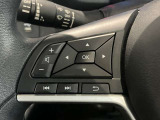 ステアリングスイッチ搭載!ハンドルひとつで手を離さなくても運転中視線をそらさなくても操作が出来て便利です♪