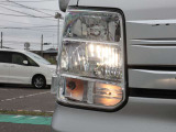 夜間走行の視界を確保! 『LEDヘッドランプ』