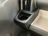 品質へのこだわり!専門のカークリーニング業者さんに依頼をして徹底的に内装・外装をキレイにしてもらっております。外装は磨きもしてもらっていますのでピカピカですね☆