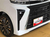 死角になりやすい左右方向の障害物をブザーで知らせてくれるコーナーセンサー搭載
