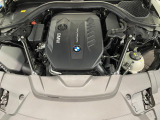 BMW認定中古車は保証も充実しております。2年間もしくは、1年間の保証に加え、最大4年間までの保証延長も可能でございます(対象車種限定)!充実の保証で、安心してお車をご利用いただけます!