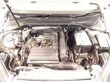 1.4L TSIエンジン搭載。力強い加速と鋭いアクセルレスポンスで、爽快な走りを思いのままに楽しめます。