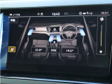 2ゾーンフルオートエアコンディショナー(運転席/助手席独立調整)