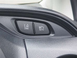 各種スイッチは運転席にまとまっております!