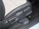 ◆シートハイトアジャスター◆運転席を上下に高さ調節ができます!運転ポジションを体格に合わせてシート調整できます。