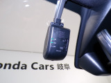 今や必需品となったドライブレコーダーも装着されています。運転中の記録を録画してくれます、万が一の時にドライブレコーダーがあれば安心です!