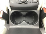 これも必需品 ドリンクホルダー 喧嘩しないように2個あります☆☆