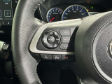 ステアリングスイッチ装備!運転しながら手元でオーディオの操作などができます。