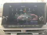 日産純正メモリーナビには、地デジTV、Bluetooth対応など充実した装備となっております♪