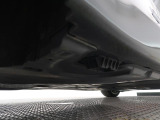 ご希望があれば下廻りの錆止め施工も承ります。クリアでの施工なので、純正のままの姿で防錆施工可能です。