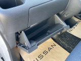 車検証入れや小物も入ります!