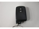 スマートキー!両手に荷物を抱えているときでも、ドアの施錠・解錠が楽々です♪