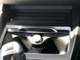 車両の詳細、ご質問につきましては、営業スタッフまでお気軽にご連絡下さいませ。遠方のお客様には実車の詳細動画送信も承ります。お問合せをお待ち致しております。