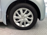 純正ホイール☆Honda車にぴったりなデザインのホイールカバー付です。