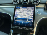 初年度登録から3年間は新車保証(メルセデスケア)を継承して、ご利用になれます。メルセデスケアは一部消耗品や、定期点検までも保証対象となりますので、保証が広範囲です。※詳しくはスタッフまでお問合せ下さい