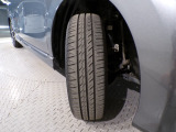 【純正アルミ】純正アルミ装備車です。走りもキビキビ見た目も格好良いです。見た目を重視する方には欲しい装備です!