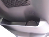 ドアのポケットにも小物やペットボトルが入ります!!