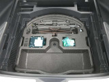 【車載工具】タイヤ交換には必需品ですね!万が一に役立つ工具です。緊急時に備え、使い方をしっかり覚えておきましょう。