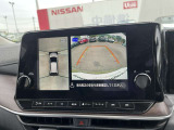 アラウンドビューモニター付きで楽々駐車
