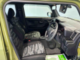 新車メーカー保証に準じた保証を1年間無償で受けられる「まごころ保証」、さらに保証を延長できる「まごころ保証プラス」「まごころ保証プラス&alpha;」をご用意しております。