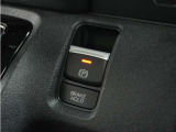 ◆オートブレーキホールド機能付き電子パーキングブレーキ◆ブレーキペダルを足から離しても停車状態を保ちます。アクセルを踏めば自動でブレーキが解除され、発進可能!