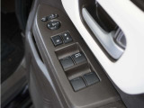 ◆パワーウィンドウスイッチ◆運転席から全席の窓の開閉操作を行うことが出来いつでも換気ができます!