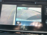 アラウンドビューモニター。上空から見下ろしているかのような映像を映し出して、駐車をスムースにアシストします。