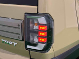 視認性と個性を演出するリヤコンビネーションランプ(LEDストップランプ)