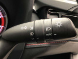 ライトスイッチです。「AUTO」にすると外の明るさに応じてスモールライト・ヘッドライトが自動でON・OFFします。夕暮れ時や屋内駐車場、トンネルなどに便利です。フォグランプもON・OFFできます。