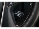 走りたいスピードでセットすれば一定速度で走行が出来るクルーズコントロール付き!高速道路でのドライブが快適になりますね♪