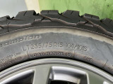 タイヤサイズ235/75R15