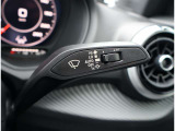 Audi正規ディーラーが高品質をお約束。高度な訓練・教育を受けたAudi専任メカニックが、100項目にもおよぶ精密な点検を実施いたします。すべてをクリアしたAudi車だけが、あなたのお手元に届けられるのです。